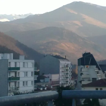 بيت للعطل Les Jardins De *