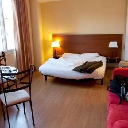 Les Jardins De Aparthotel Lurdy
