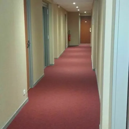 Les Jardins De بيت للعطل لورد