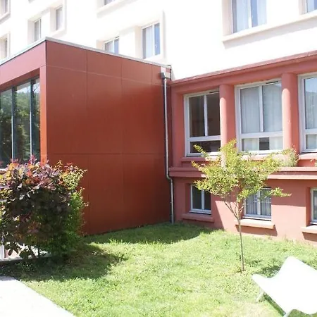 Les Jardins De בית נופש *