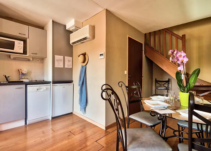 Les Jardins De Holiday home