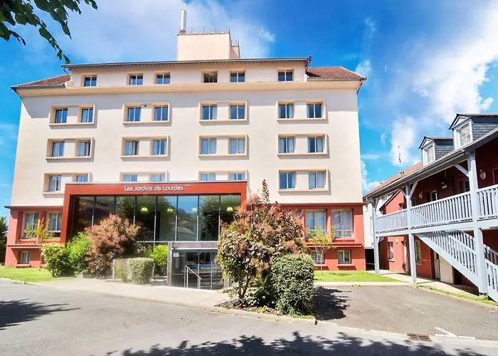 Les Jardins De Nyaraló *