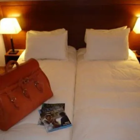 Les Jardins De 度假居 卢德